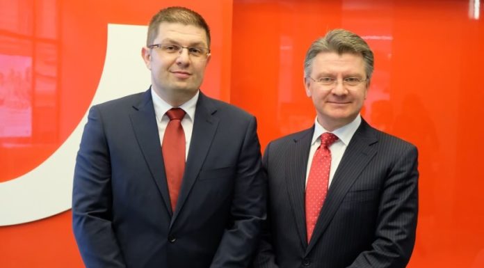 Podignite gotovinu na bankomatu bez kartice e-gotovina