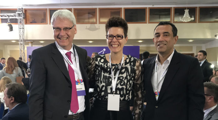 Digitalna transformacija potiče ekonomiju, demokraciju i otvoreno društvo Digitalni summit