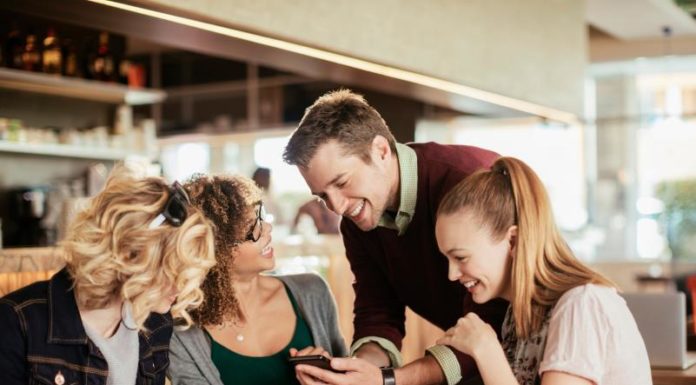 Zaba uvela besplatnu uslugu za mobilno plaćanje – IziPay IziPay Zaba