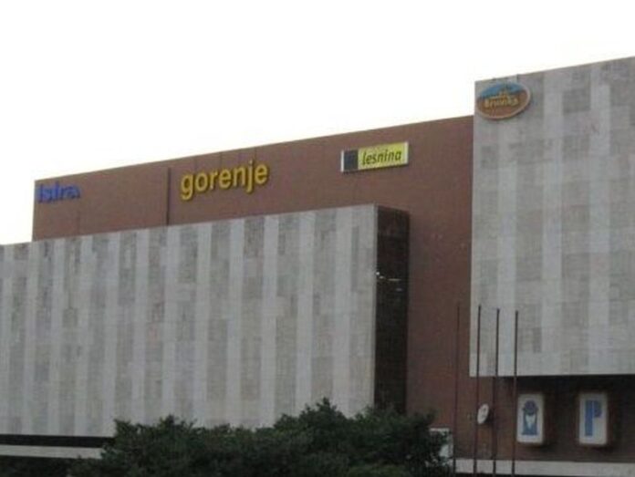 robna-kuca-pula Pula Mall