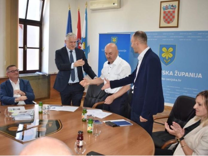 Hrvatske vode
