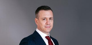 Siniša Komnenović