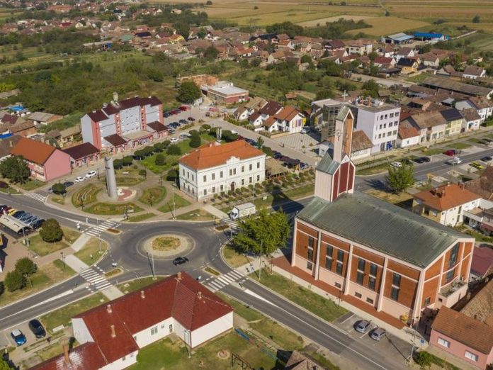 grad-otok JosipŠarić, gradonačelnik Otoka