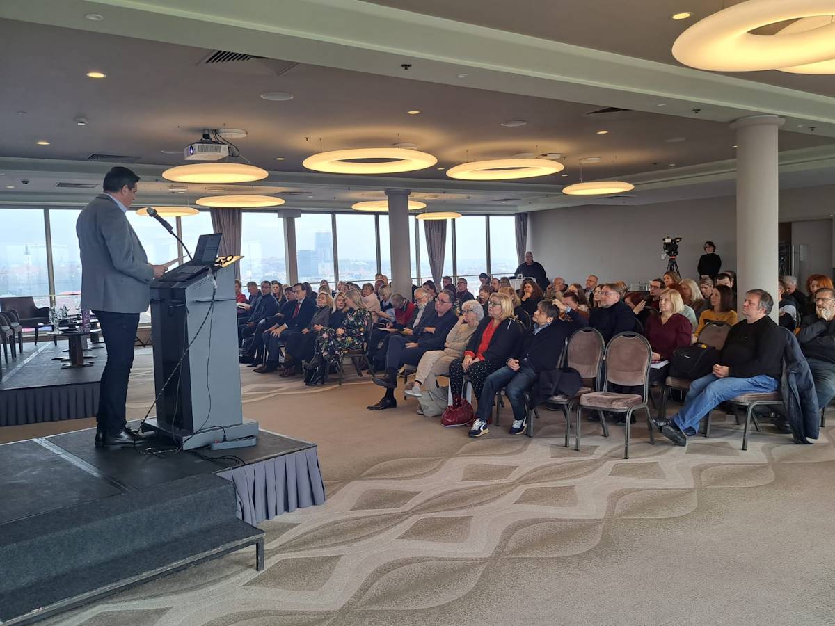 zbornik-publika-2 projekt Poticanja novinarske izvrsnosti u 2023