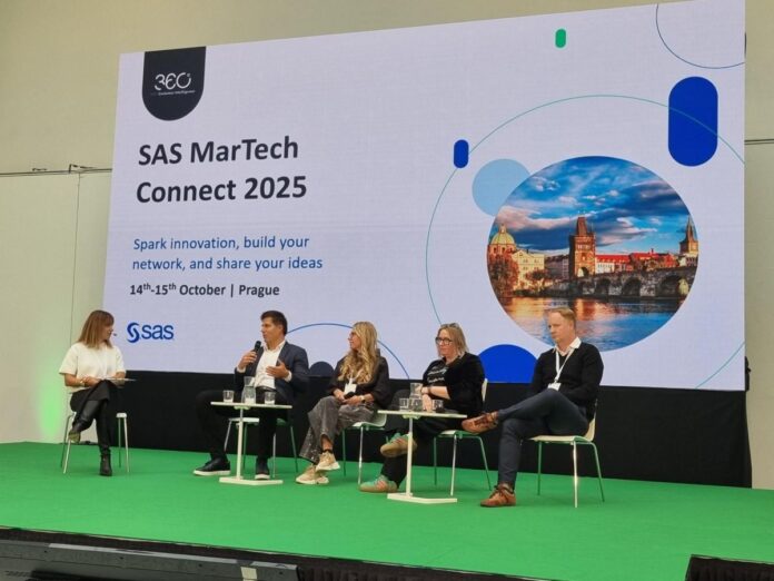Comping@SAS_Mar-Tech-Prag Comping