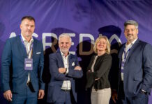 Acredia otvorila poslovnicu u Hrvatskoj ACREDIA tim u Hrvatskoj