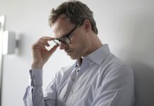 Kako ušutkati manipulatora