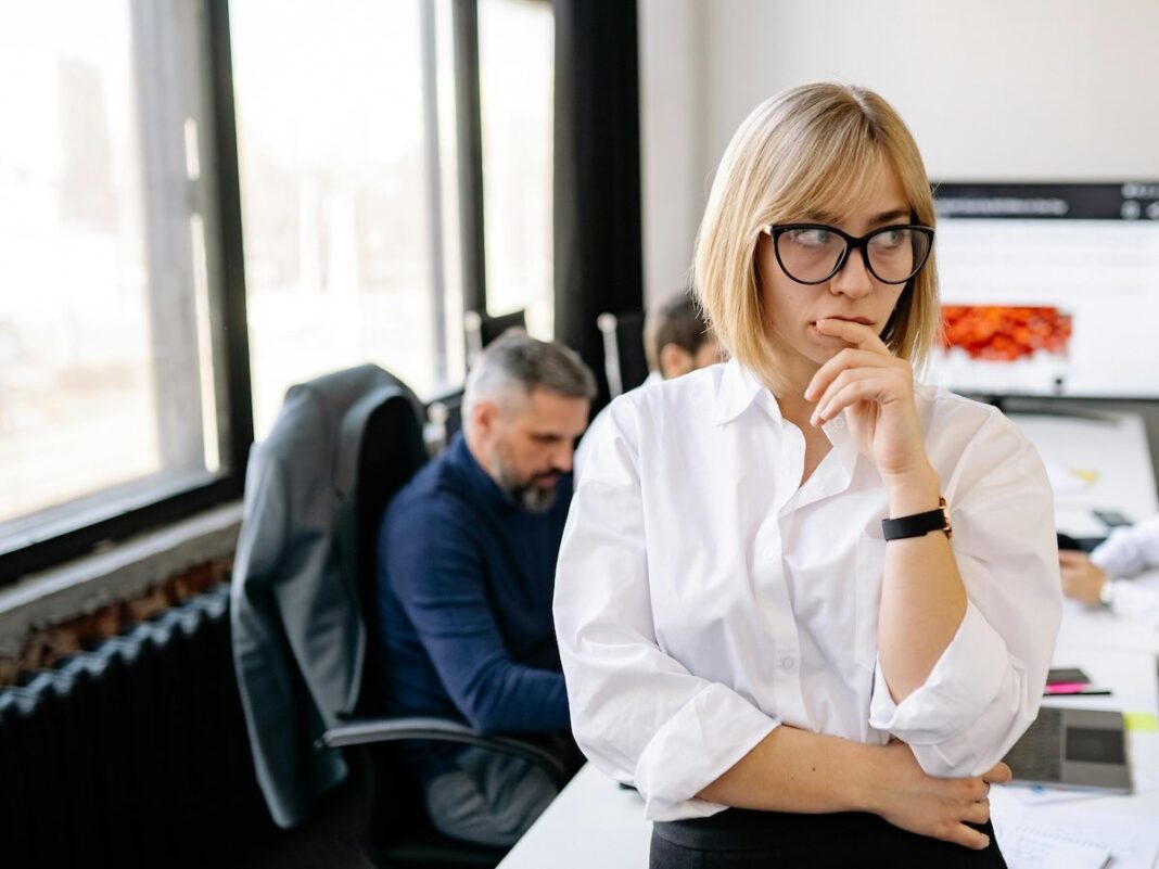 Umor na poslu, foto pexels.com