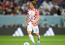 Luka Modrić poznat je po svojoj sposobnosti da “vidi nekoliko poteza unaprijed” [Izvor: HNS / Foto: Drago Sopta]