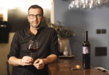 Tino Pattiera: Marketing direktor koji je pokrenuo wine bar bez oglašavanja Tino Pattiera, vlasnik AHA slow wine bara u Medulićevoj ulici u Zagrebu